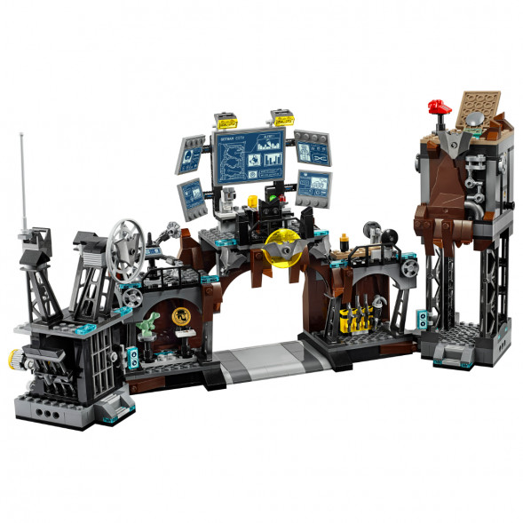 Конструктор LEGO Super Heroes 76122 Вторжение Глиноликого в бэт-пещеру в Волгограде