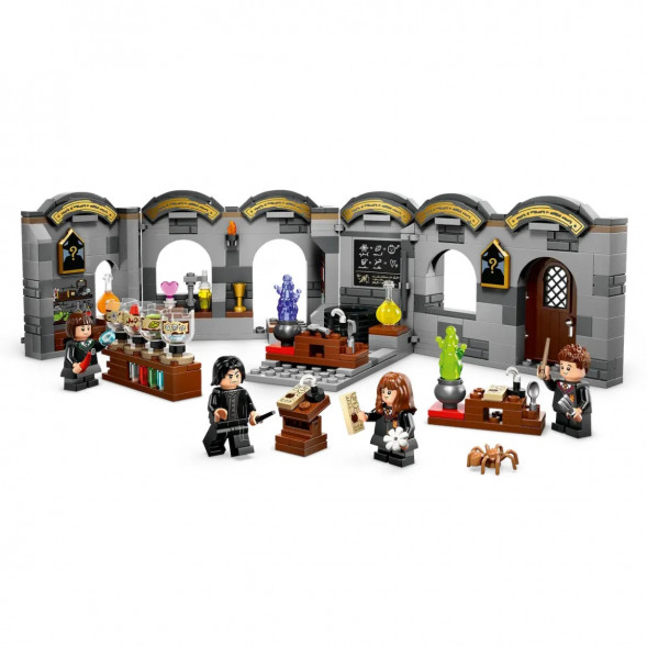 Конструктор LEGO Harry Potter 76431 Замок Хогвартс Класс зельеварения в Волгограде
