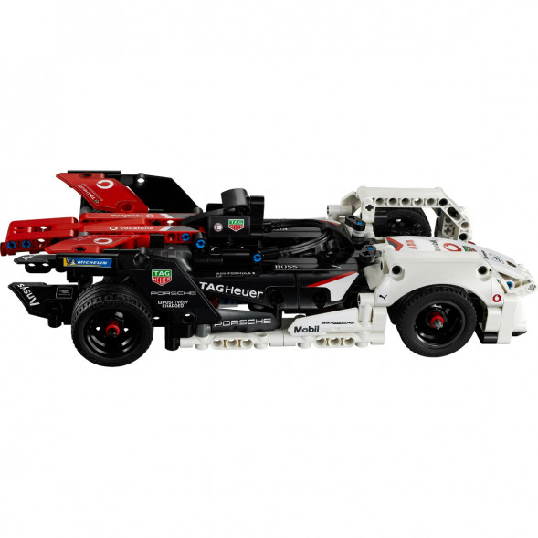 Конструктор LEGO Technic 42137 Formula E Porsche 99X Electric в Волгограде