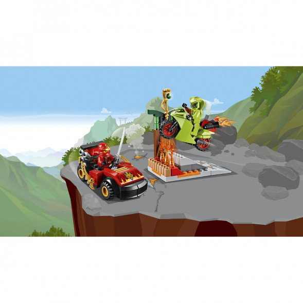 Конструктор LEGO Juniors 10722 Схватка со змеями в Волгограде