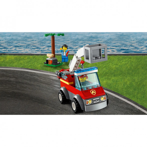 Конструктор LEGO City Fire 60212 Пожар на пикнике в Волгограде