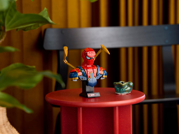 Конструктор LEGO Super Heroes 76326 Бюст Железного Человека-паука в Волгограде